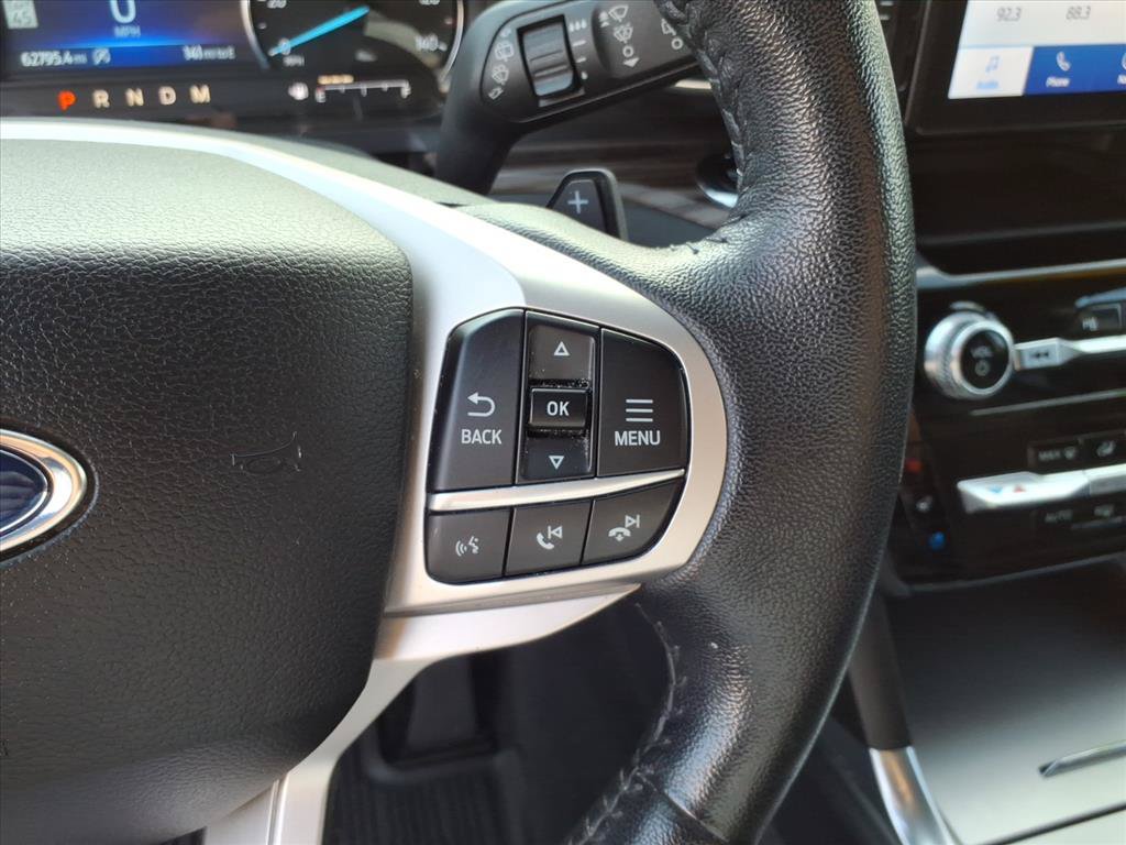 Used 2021 Ford Explorer Limited w/ Equipment Group 301A AWD/4WD image 31
