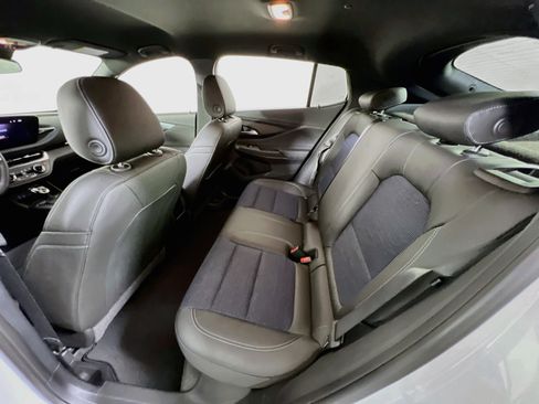 Used 2026 Buick Envista Preferred w/ Convenience I Package FWD image 23