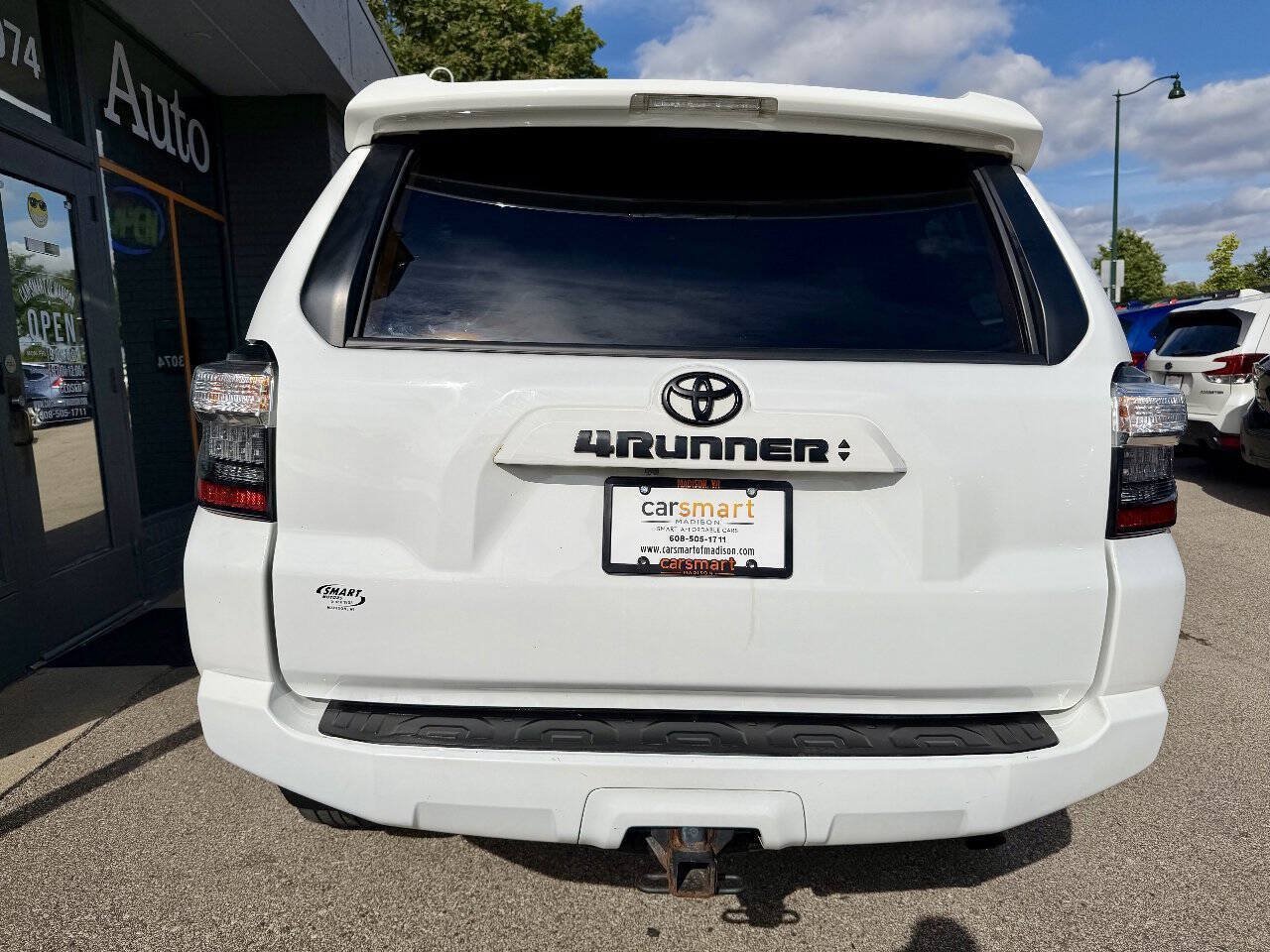 Used 2021 Toyota 4Runner SR5 AWD/4WD image 8