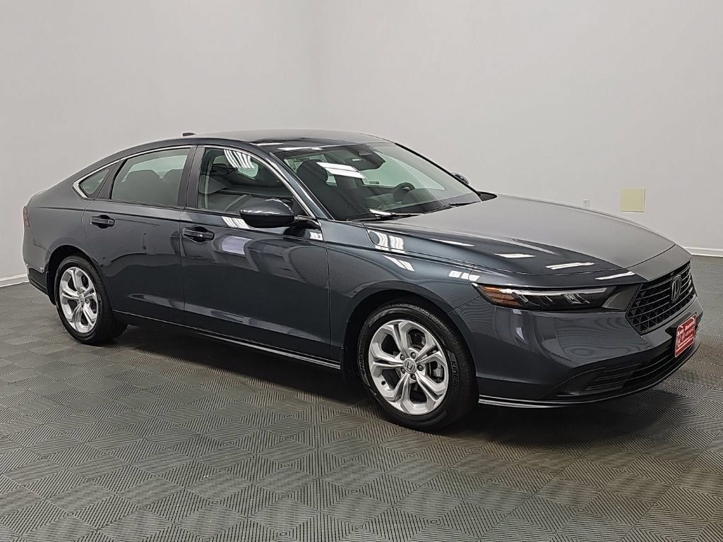 New 2026 Honda Accord LX image 2