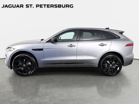 Used 2026 Jaguar F-PACE R-Dynamic S image 8