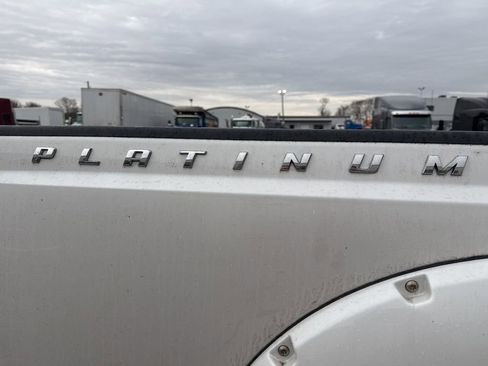 Used 2014 Ford F250 Platinum w/ FX4 Off-Road Package image 9