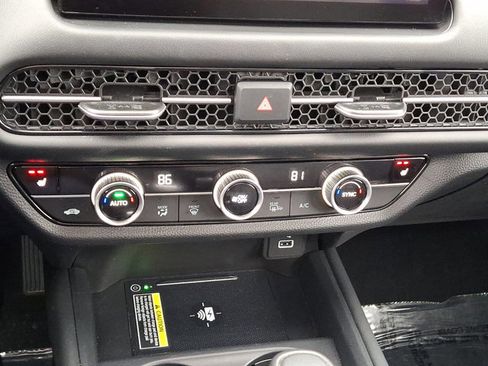 Certified 2024 Honda HR-V EX-L image 16