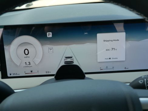 New 2026 Genesis GV70 2.5T Advanced image 11