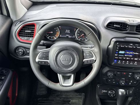 Used 2023 Jeep Renegade Trailhawk image 12