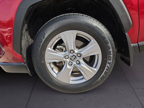 Used 2023 Toyota RAV4 XLE w/ Convenience Package FWD image 14
