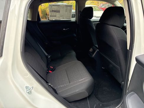 New 2026 Honda HR-V LX image 13