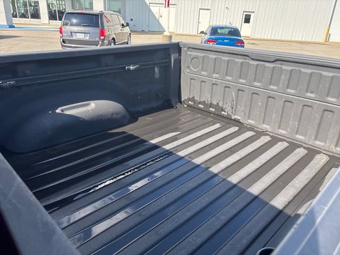 Used 2025 RAM 1500 Big Horn AWD/4WD image 17