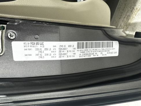 Used 2018 Dodge Grand Caravan SE image 40