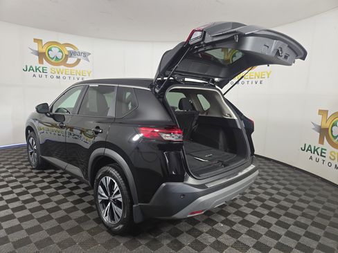 Used 2023 Nissan Rogue SV image 28