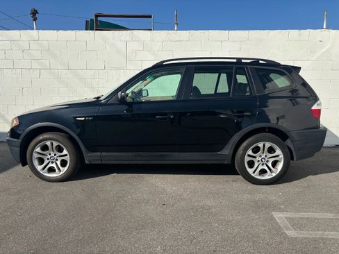 Used 2004 BMW X3 2.5i image 12