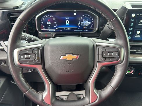 Used 2022 Chevrolet Silverado 1500 LT image 17