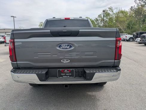 Used 2025 Ford F150 XLT w/ Equipment Group 301A Standard image 5