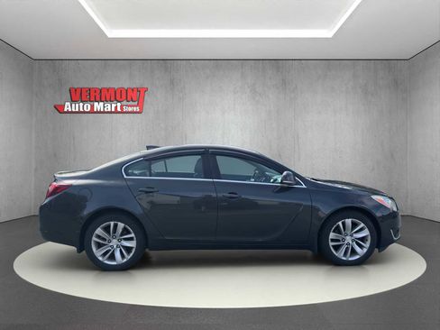Used 2016 Buick Regal AWD image 9