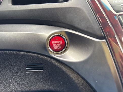 Used 2013 Acura ILX w/ Technology Package image 20