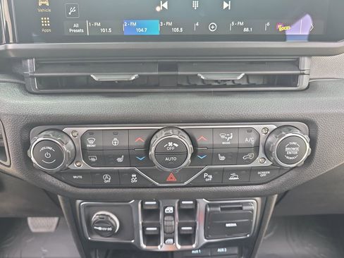 New 2026 Jeep Wrangler Unlimited Sport AWD/4WD image 20