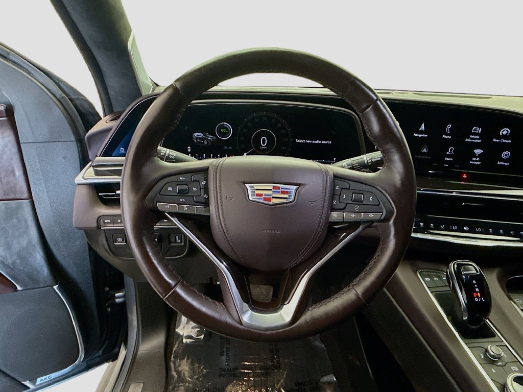 Used 2022 Cadillac Escalade ESV Sport Platinum w/ LPO, ONYX Package AWD/4WD image 13