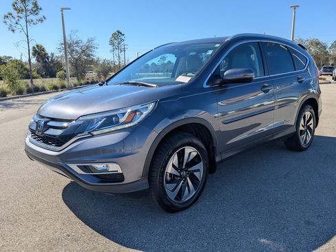Used 2015 Honda CR-V Touring image 9