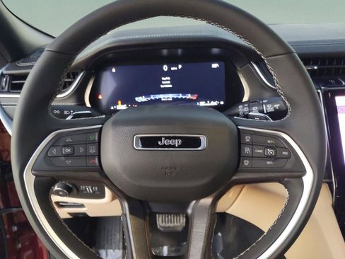 New 2025 Jeep Grand Cherokee L Limited w/ MOPAR Finishing Package RWD image 22