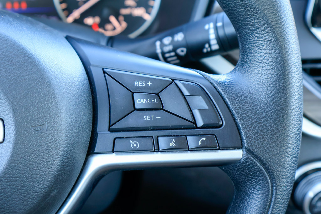 Used 2024 Nissan Altima 2.5 SV FWD image 13