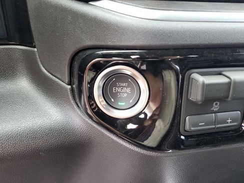 New 2026 GMC Sierra 1500 SLT w/ SLT Premium Package image 26