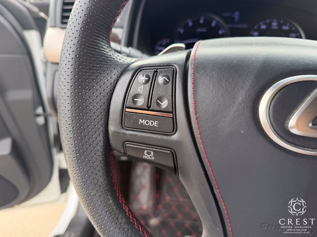 Used 2015 Lexus LS 460 RWD image 16