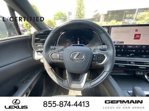 Certified 2025 Lexus RX 350 w/ Convenience Package AWD/4WD image 15