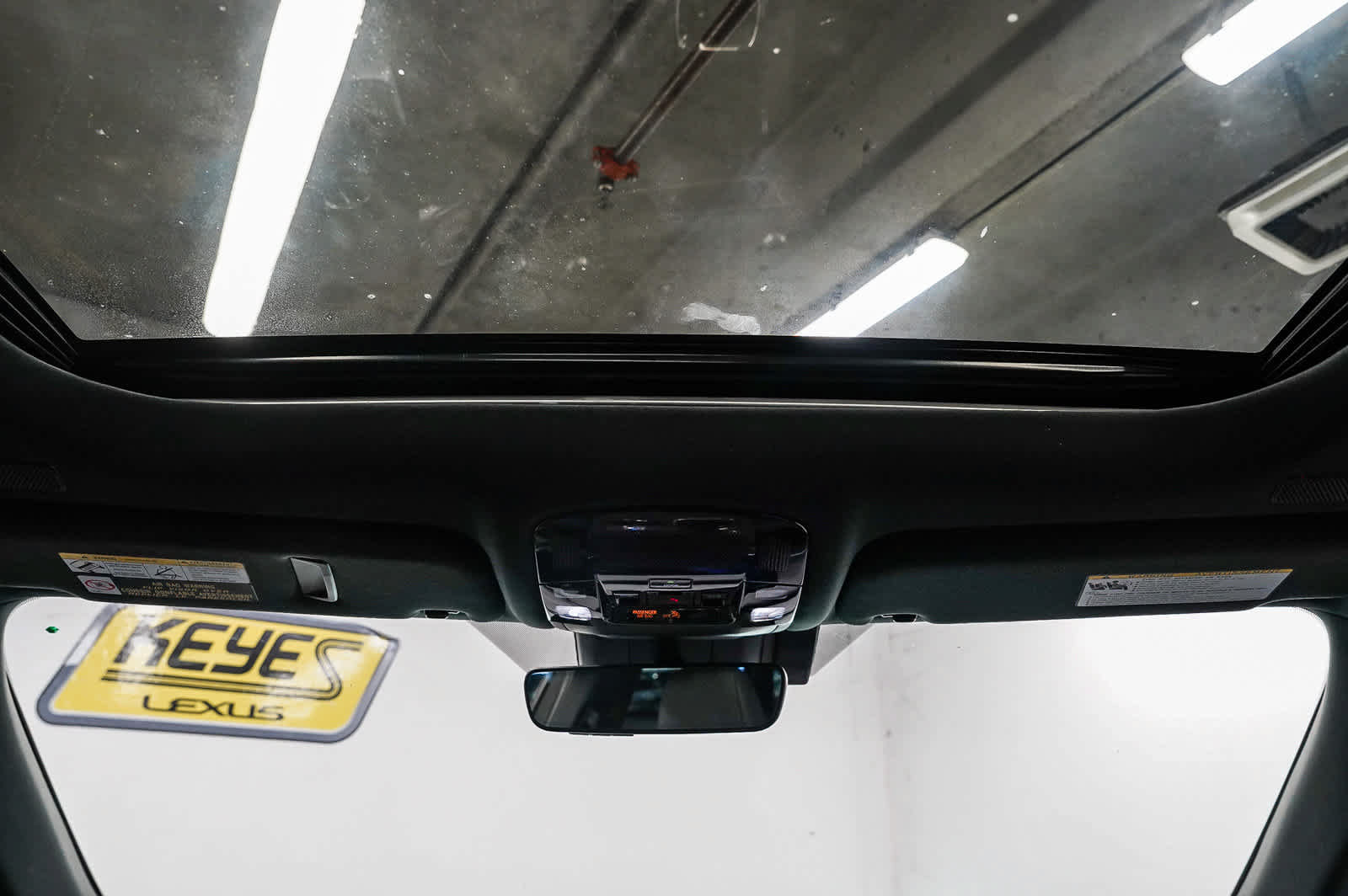 Used 2025 Lexus RX 350 Premium w/ Convenience Package FWD image 16
