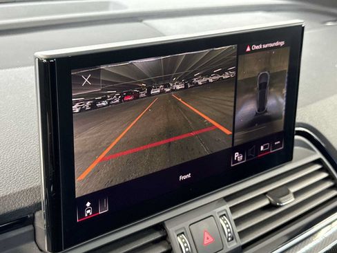Used 2023 Audi SQ5 Prestige w/ Prestige Package AWD/4WD image 19