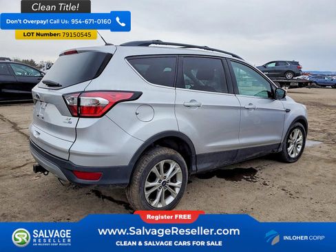 Used 2017 Ford Escape SE w/ Equipment Group 201A AWD/4WD image 4