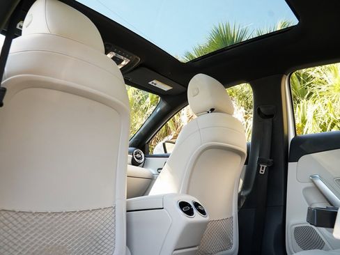 Used 2021 Mercedes-Benz A 220 w/ Premium Package image 35