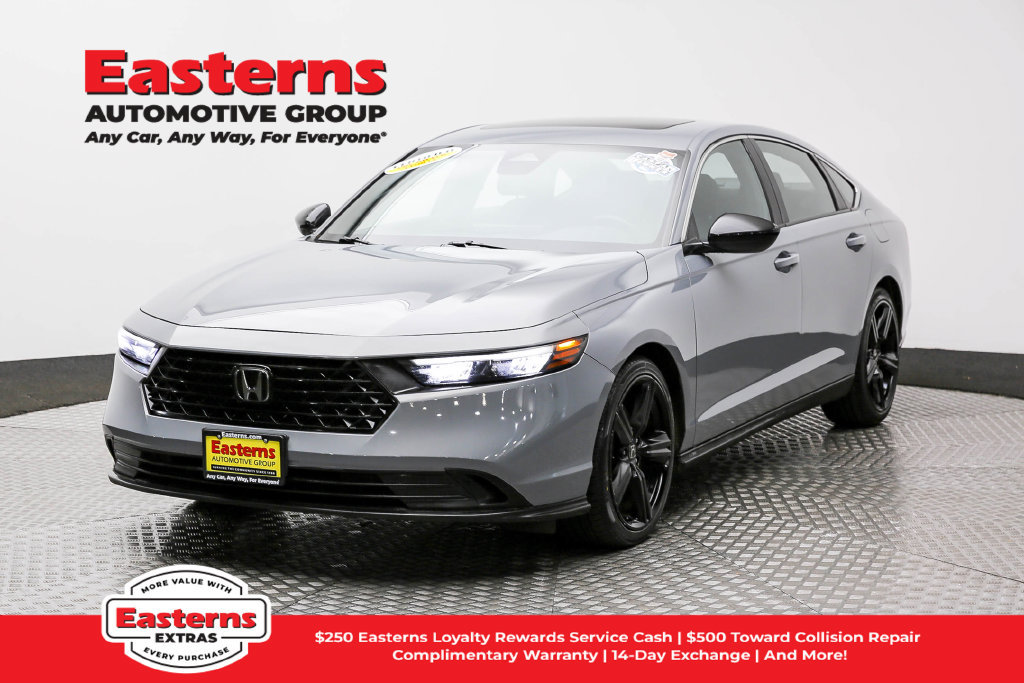 Used 2023 Honda Accord Sport image 1