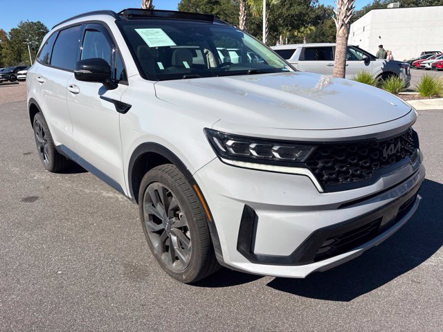 Used 2023 Kia Sorento SX AWD/4WD image 3