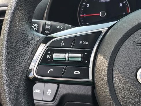 Used 2019 Kia Forte LXS FWD image 16