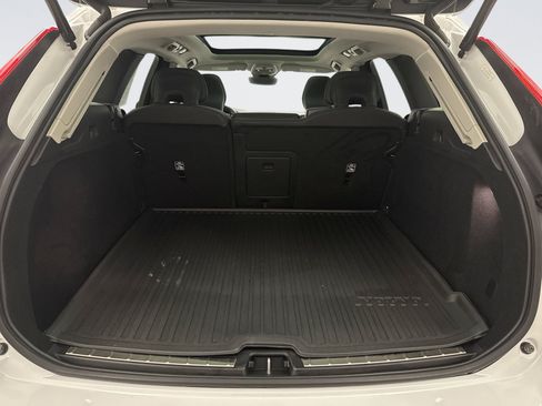 Used 2023 Volvo XC60 B5 Plus w/ Climate Package AWD/4WD image 23