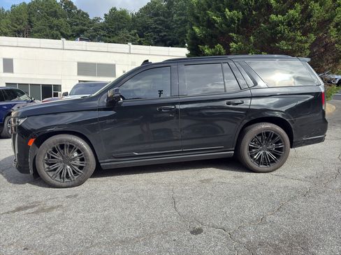 Used 2024 Cadillac Escalade Sport Platinum w/ LPO, ONYX Package AWD/4WD image 4