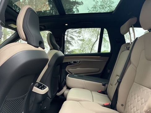 New 2026 Volvo XC90 B6 Plus w/ Protection Package Premier AWD/4WD image 23