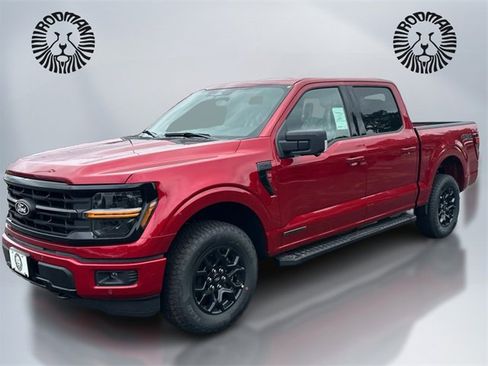 New 2025 Ford F150 XLT w/ Equipment Group 302A MID image 1