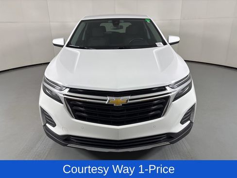 Used 2024 Chevrolet Equinox LT FWD image 4