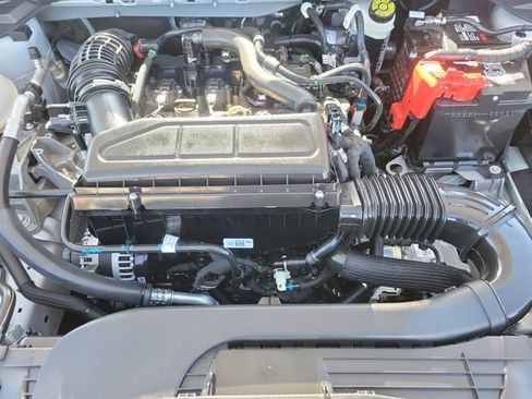 Certified 2023 Ford Escape Active AWD/4WD image 30