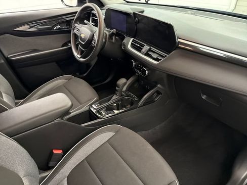 Certified 2024 Chevrolet TrailBlazer LS w/ LS Convenience Package AWD/4WD image 28