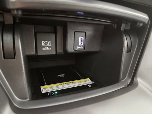 Used 2020 Honda Accord Touring image 27