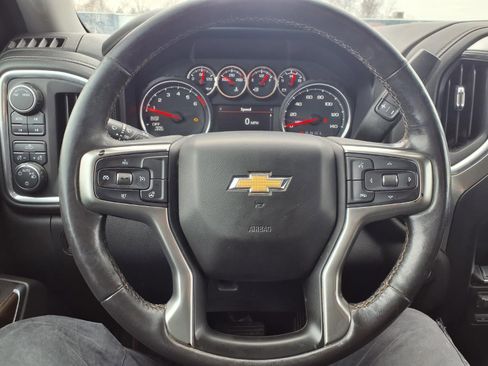Used 2021 Chevrolet Silverado 1500 LT image 16
