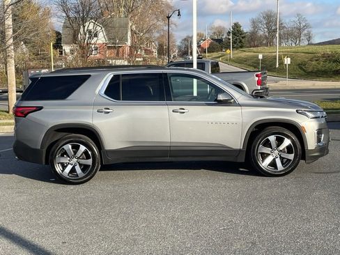 Certified 2023 Chevrolet Traverse LT w/ LT Premium Package image 15