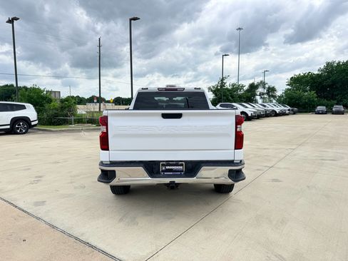 Used 2021 Chevrolet Silverado 1500 LT w/ Safety Package II AWD/4WD image 7