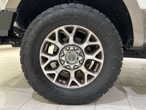 Used 2020 Ford F250 King Ranch w/ FX4 Off-Road Package AWD/4WD image 29