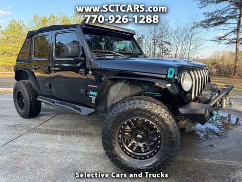 Used 2020 Jeep Wrangler Unlimited Sahara image 1