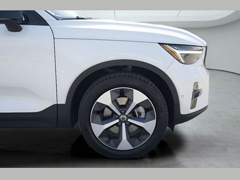 New 2026 Volvo XC40 B5 Plus w/ Protection Package Premier image 3