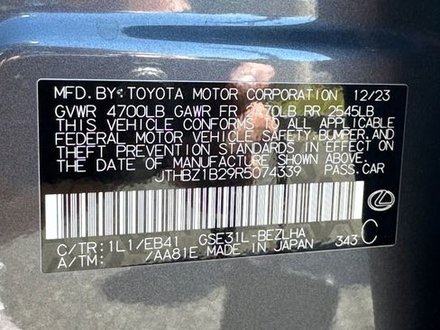 Used 2024 Lexus IS 350 F Sport RWD image 31