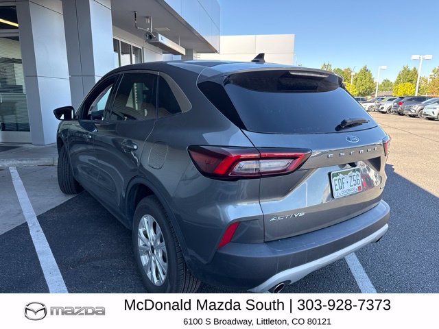 Used 2023 Ford Escape Active AWD/4WD image 2